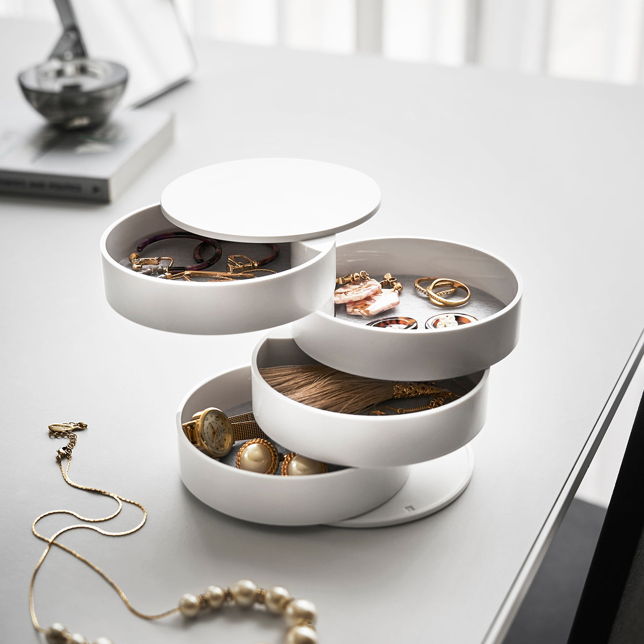 4-stufige Zubehörbox